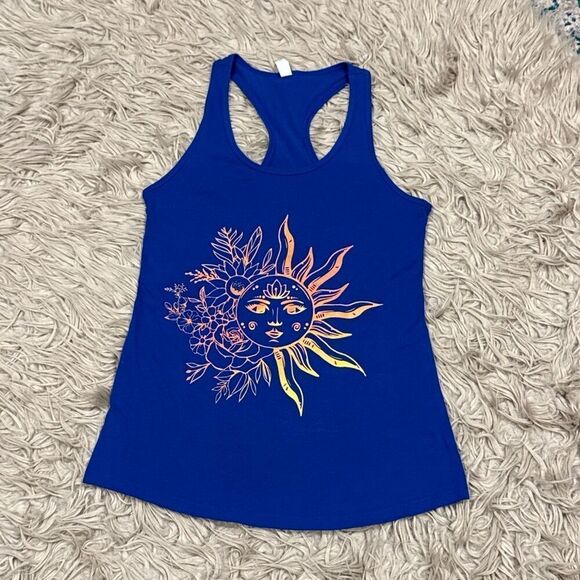 Celestial sun graphic tank top size medium - Picture 1 of 3